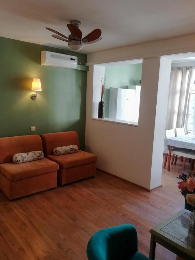 Apartmani Mistral Makarska Bilik gambar